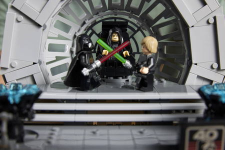 Lego 75352 Star Wars Diorama: Sala tronowa Imperatora