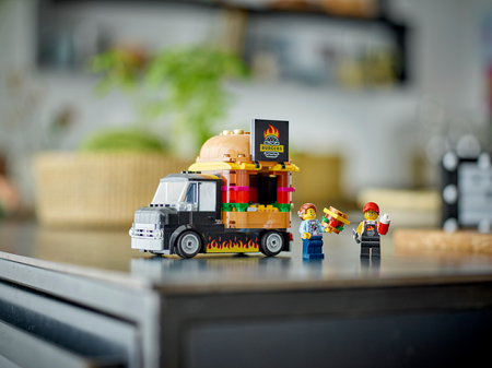 Lego 60404 City Ciężarówka z burgerami