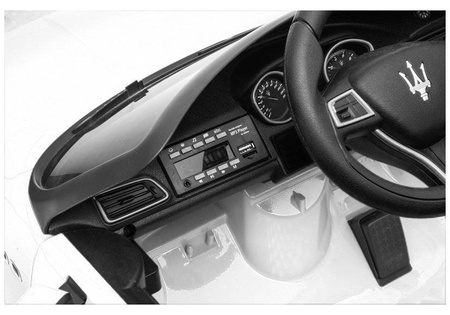 Auto na akumulator Maeserati Ghibli SL631 biały