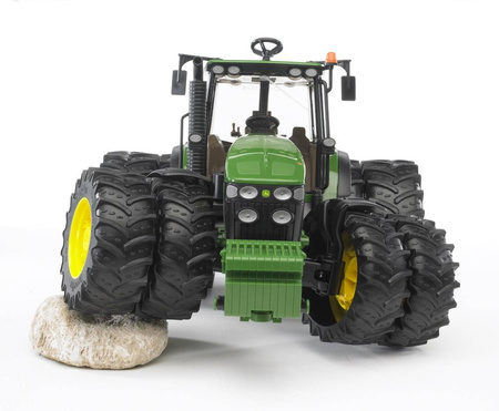 Bruder 03052 traktor john deere 7930 z podwójnymi kołami 030520