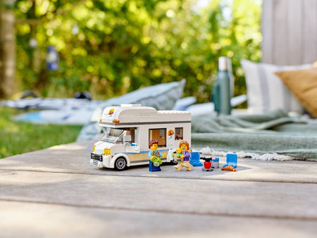 Lego 60283 wakacyjny kamper
