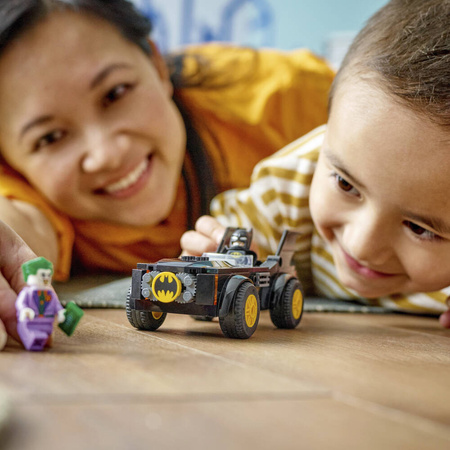 Lego 76264 Batman Batmobil Pogoń: Batman kontra Joker