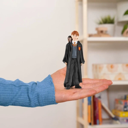 Schleich Ron Weasley & Parszywek Wizarding World Harry Potter 713274