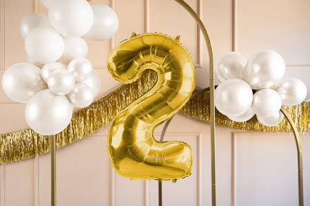 Balon foliowy cyfra 2 72cm jasny złoty 033429