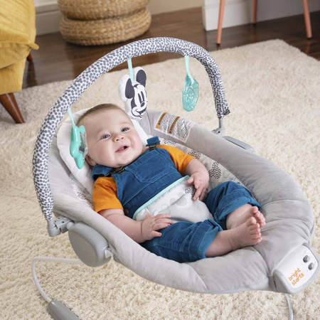 BRIGHT STARTS Leżaczek z wibracjami i muzyką Myszka Mickey Cloudscapes™ 0m+ do 9kg 125377