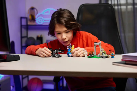 Lego 77075 Fortnite Skórek i Iskra oraz obóz 824307