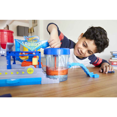 Hot wheels ftb66 supermyjnia samochodowa