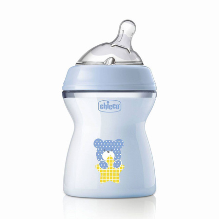 Chicco Butelka Plastikowa Naturalfeeling  250 ml niebieska smoczek silikonowy ,przepływ średni 2M+ 153640