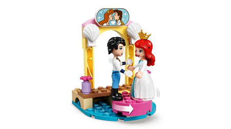 Lego 43191 świąteczna łódź arielki 