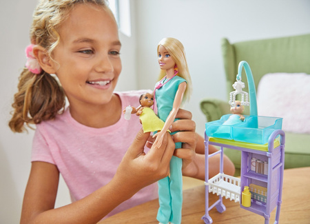 Barbie gkh23/dhb63 lalka kariera pediatra doktor