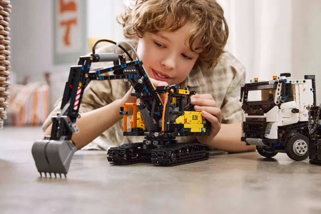 Lego 42175 Technic Ciężarówka Volvo FMX i koparka EC230 Electric 584096