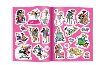 Barbie dreamhouse adventures. Kolorowanka z naklejkami 341282