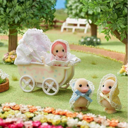 Sylvanian Families 5601 kaczuszki 3szt + wózek 