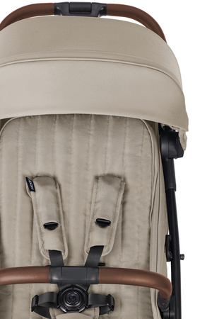 Easywalker Jackey2 Przestronny, samoskładający się wózek spacerowy Pearl Taupe 117387
