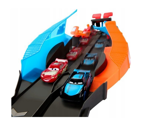 Cars HPD80 Zestaw nocny Wyścig Glow Race 156733