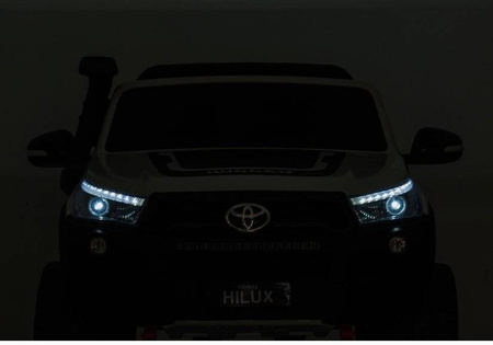 Auto na Akumulator Toyota Hilux Czarny 452204