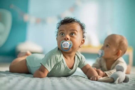 Avent Smoczek uspokajający Ultra Air 0-6 m Boy Ele 949336