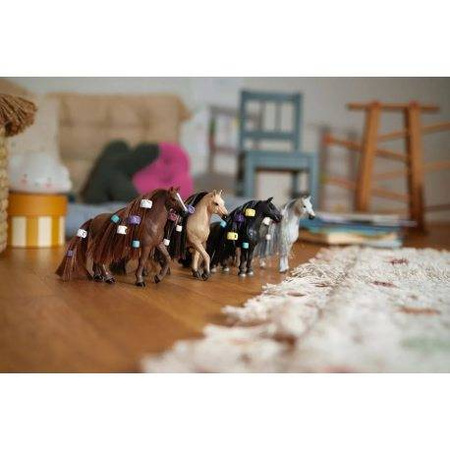 Schleich Piękna Klacz Criollo Definitivo Horse Club 574363