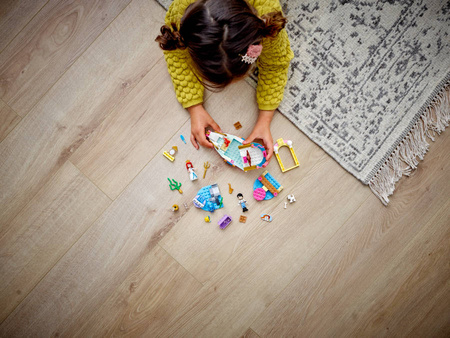 Lego 43191 świąteczna łódź arielki 