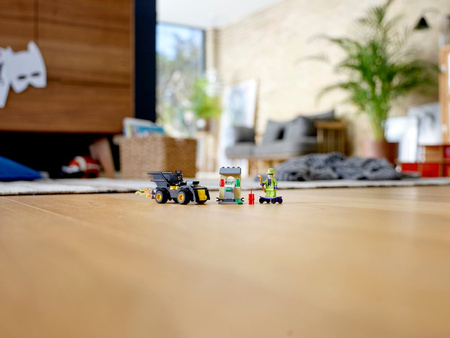 Lego 76137 batman i rabunek człowieka-zagadki