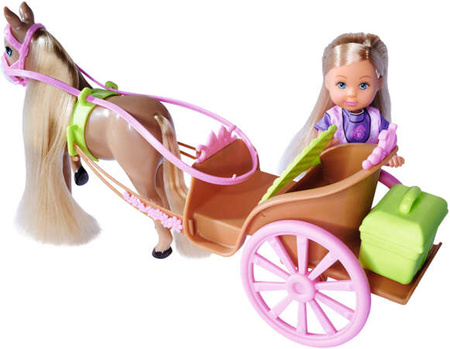 Evi Love w bryczce z konikiem 086794