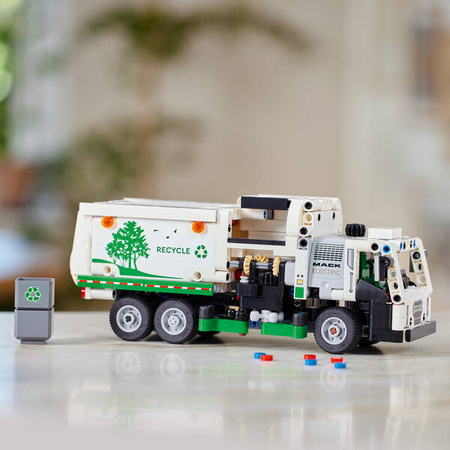 Lego 42167 Technic Śmieciarka Mack LR Electric