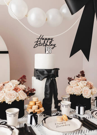 Świeczka urodzinowa liczba 18 5,5cm biało-czarne 079489