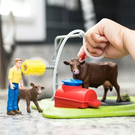 Schleich Myjnia Szczęśliwych Krów Farm World 416977