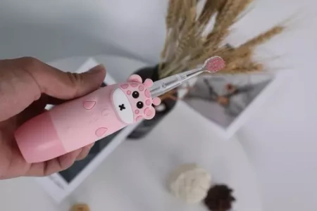 InnoGio GIOgiraffe dla dzieci różowa
