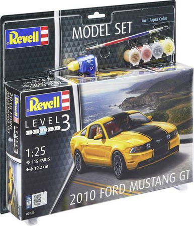 Revell 67046 2010 Ford Mustang GT 