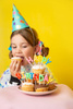 Świeczki urodzinowe Happy Birthday 13szt 2,5cm mix kol 131002