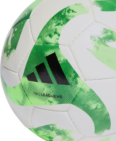 Adidas Piłka nożna Tiro match HT242 R.3 826167