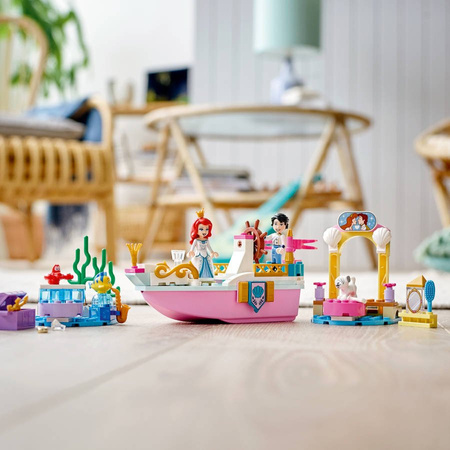 Lego 43191 świąteczna łódź arielki 