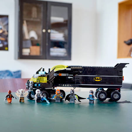 Lego 76160 mobilna baza batmana