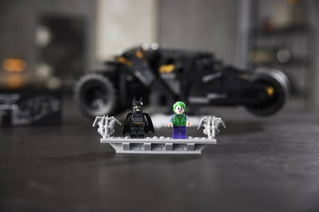 Lego 76240 DC Batman Batmobil Tumbler